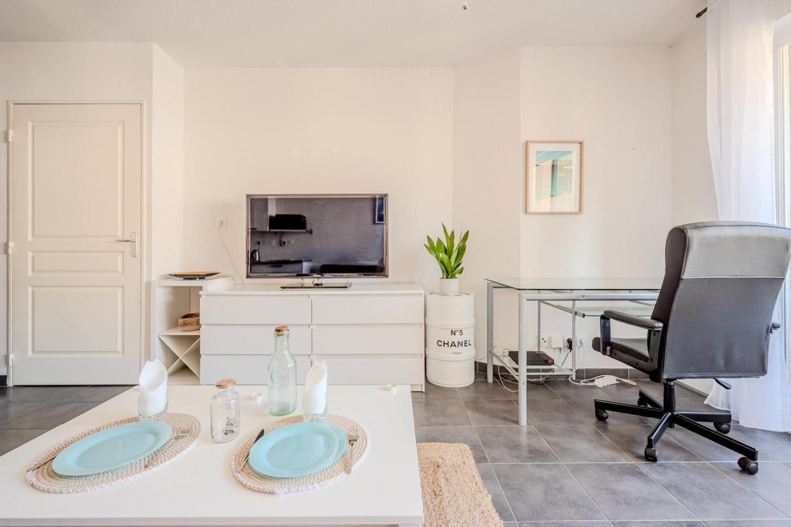 툴롱 Le Neroli T2 Dernier Etage Avec Terrasse Et Garage 아파트 외부 사진
