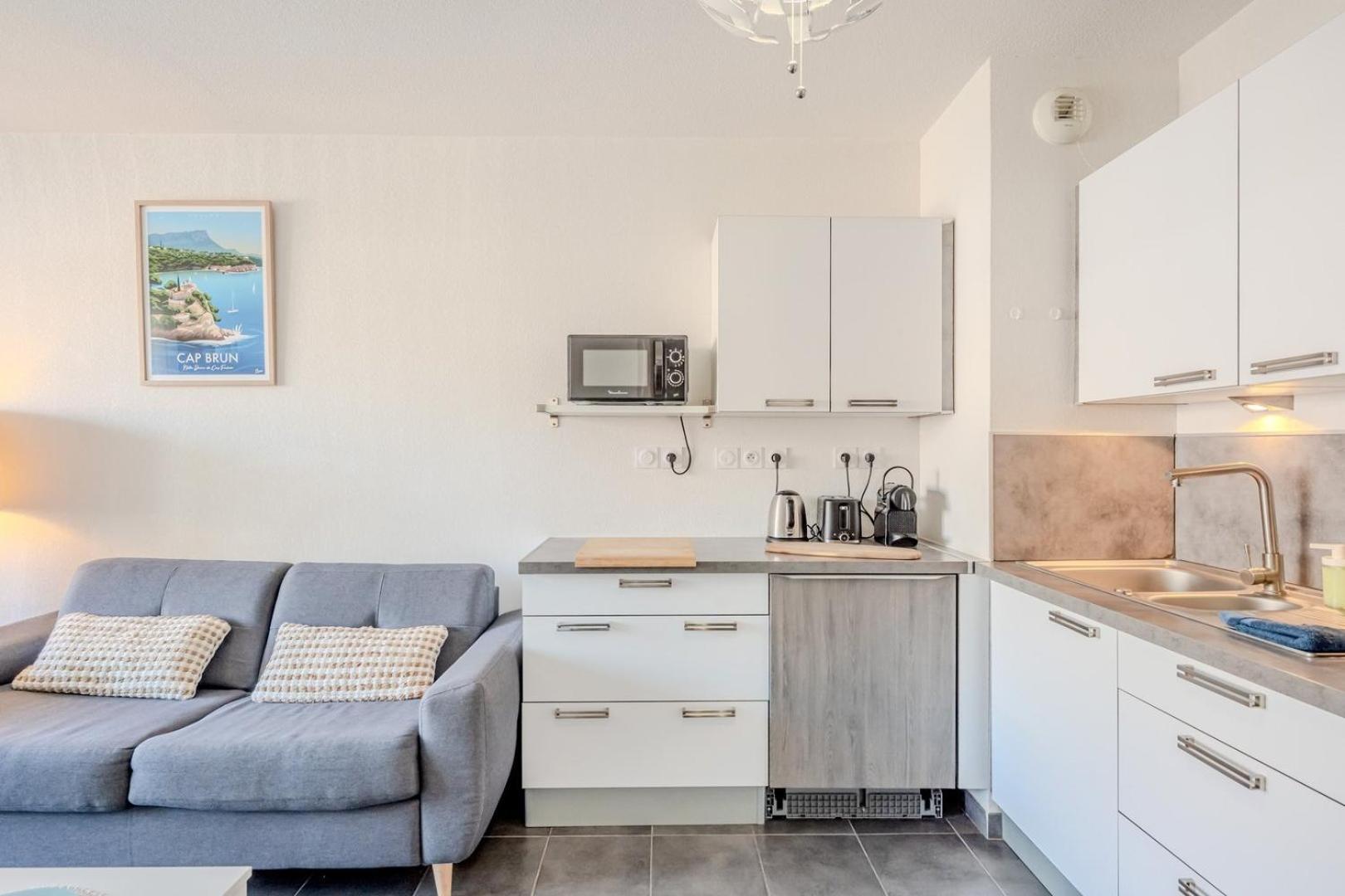 툴롱 Le Neroli T2 Dernier Etage Avec Terrasse Et Garage 아파트 외부 사진