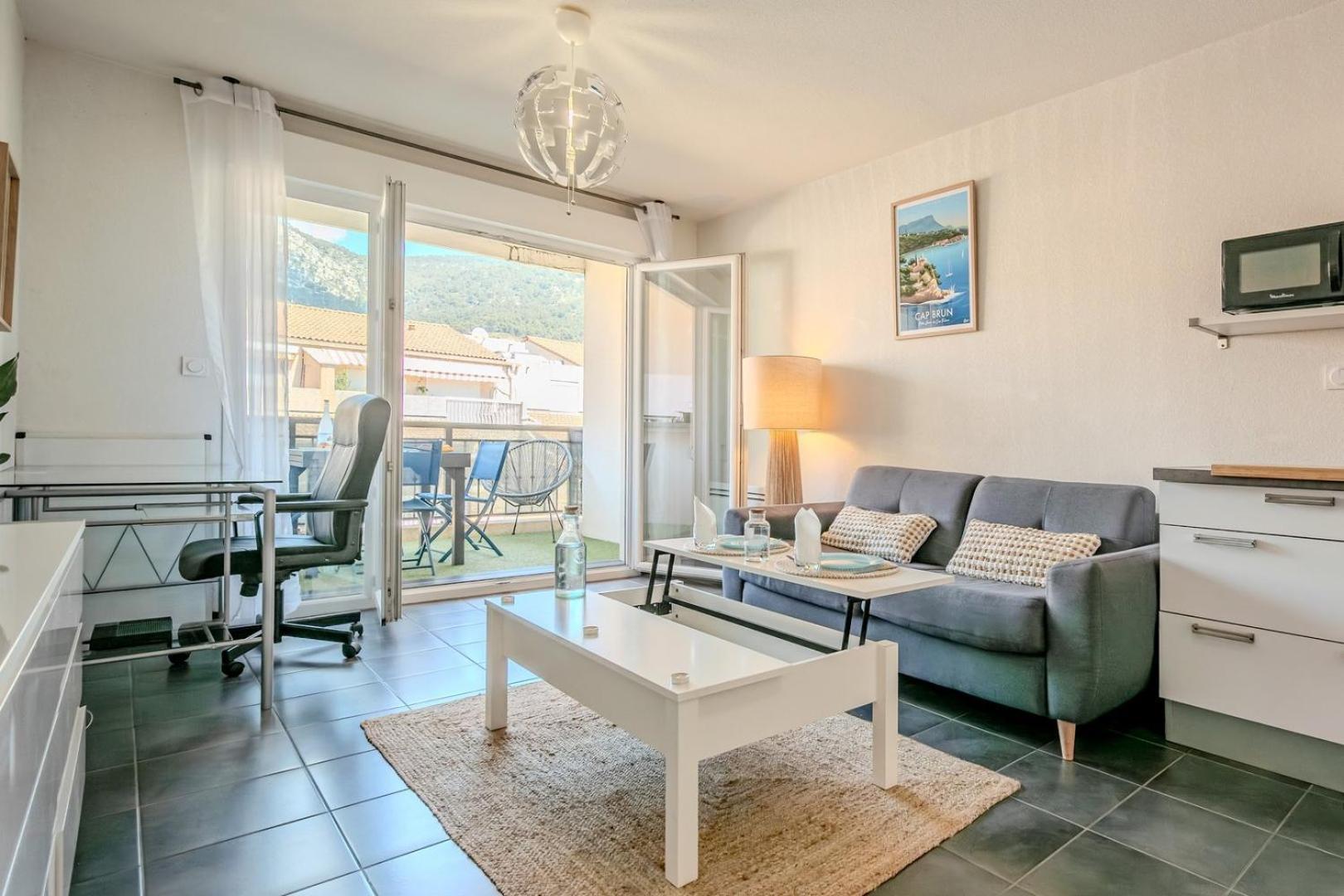 툴롱 Le Neroli T2 Dernier Etage Avec Terrasse Et Garage 아파트 외부 사진